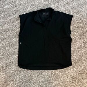 FIGS women’s Black Shirt